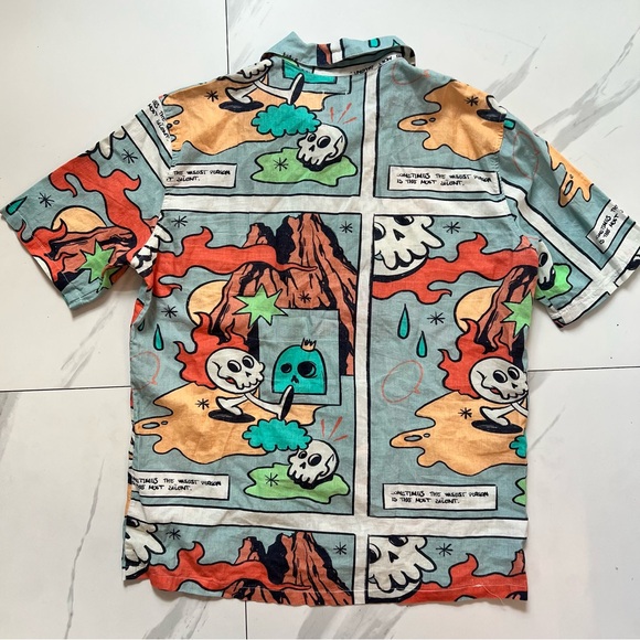 **Very Rare** Collectible Comic Book Print Zara Shirt Men’s - Picture 3 of 6